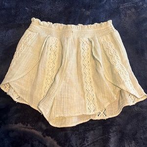 American Eagle Women’s Lightweight Shorts